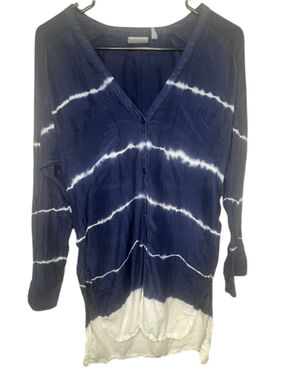 Athleta Silk Blend Blue And White Tie Dye Button Front Long Sleeve Tunic Blouse